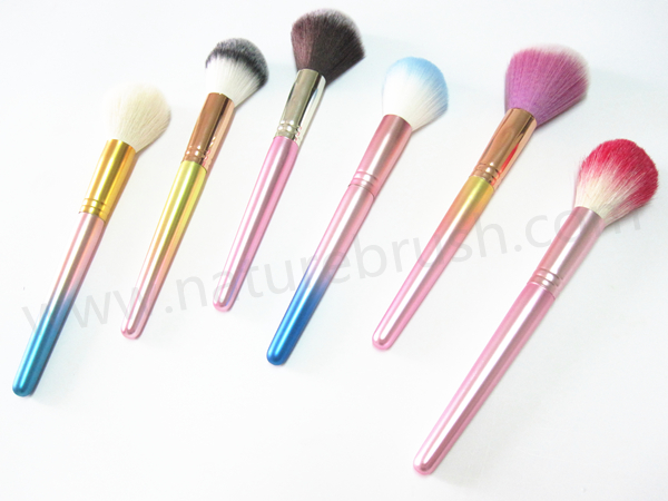 new style makeup brushes